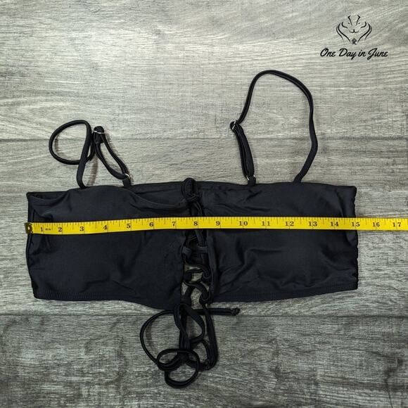 CharmLeaks Lace Up Front Bikini Top Size XL - Picture 2 of 3